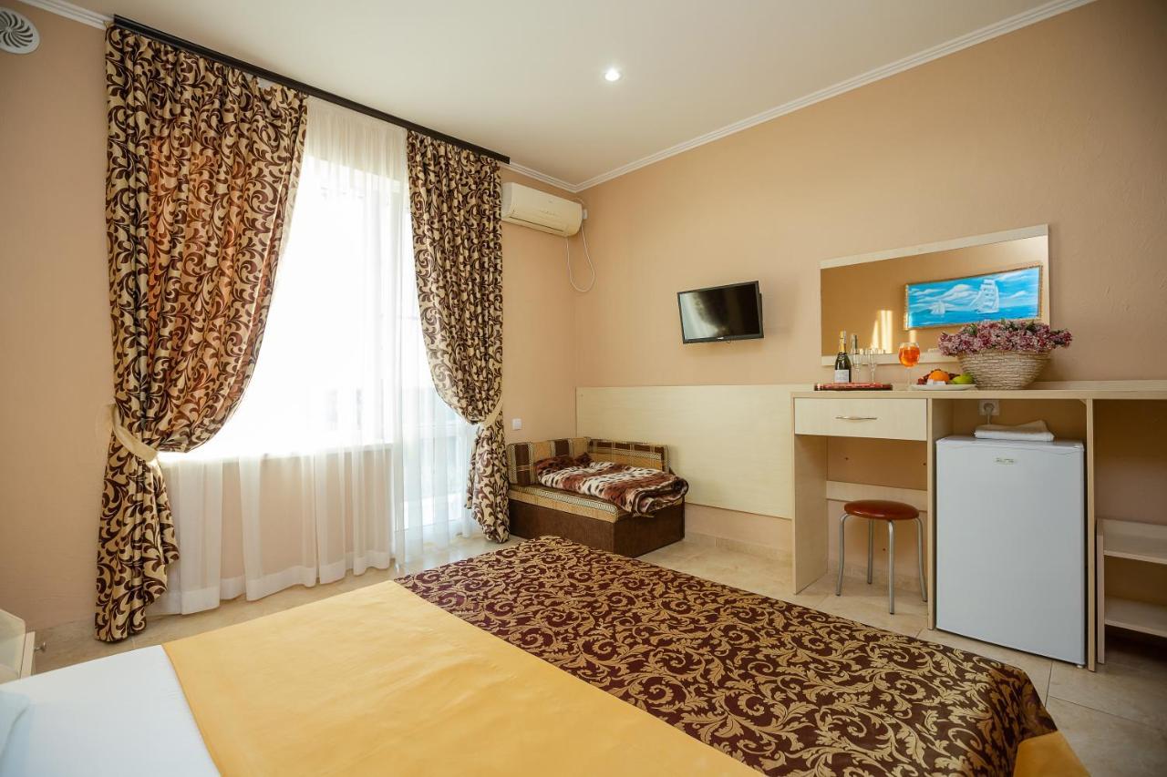 Hotel Grand